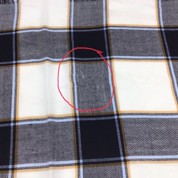 COACH NEW YORK Horse & Carriage Wool Plaid Scarf - Picture 8 of 8